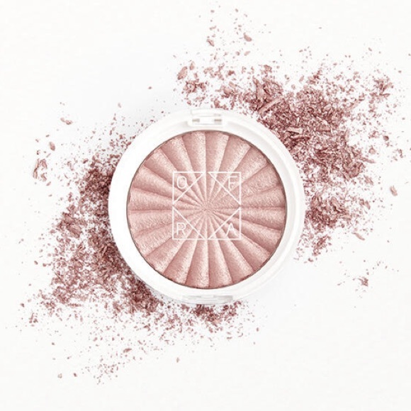 OFRA x Talia Mar Highlighter Covent Garden - Picture 1 of 5